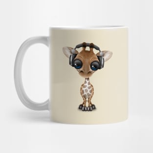 Cute Baby Giraffe Dj Wearing Headphones Mug